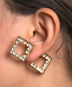 Boucles d'oreilles ornées de cristaux